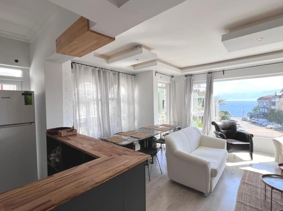 Apartment Cozy Flat With Seaview And Antalya